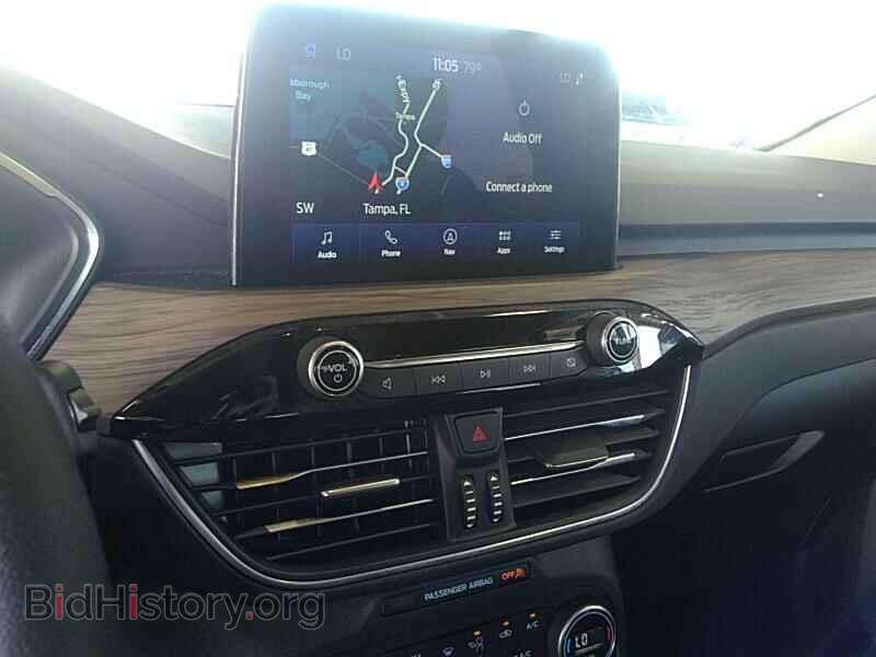 2020 Ford Escape - VIN: 1FMCU9J94LUA58642 - Фото 4