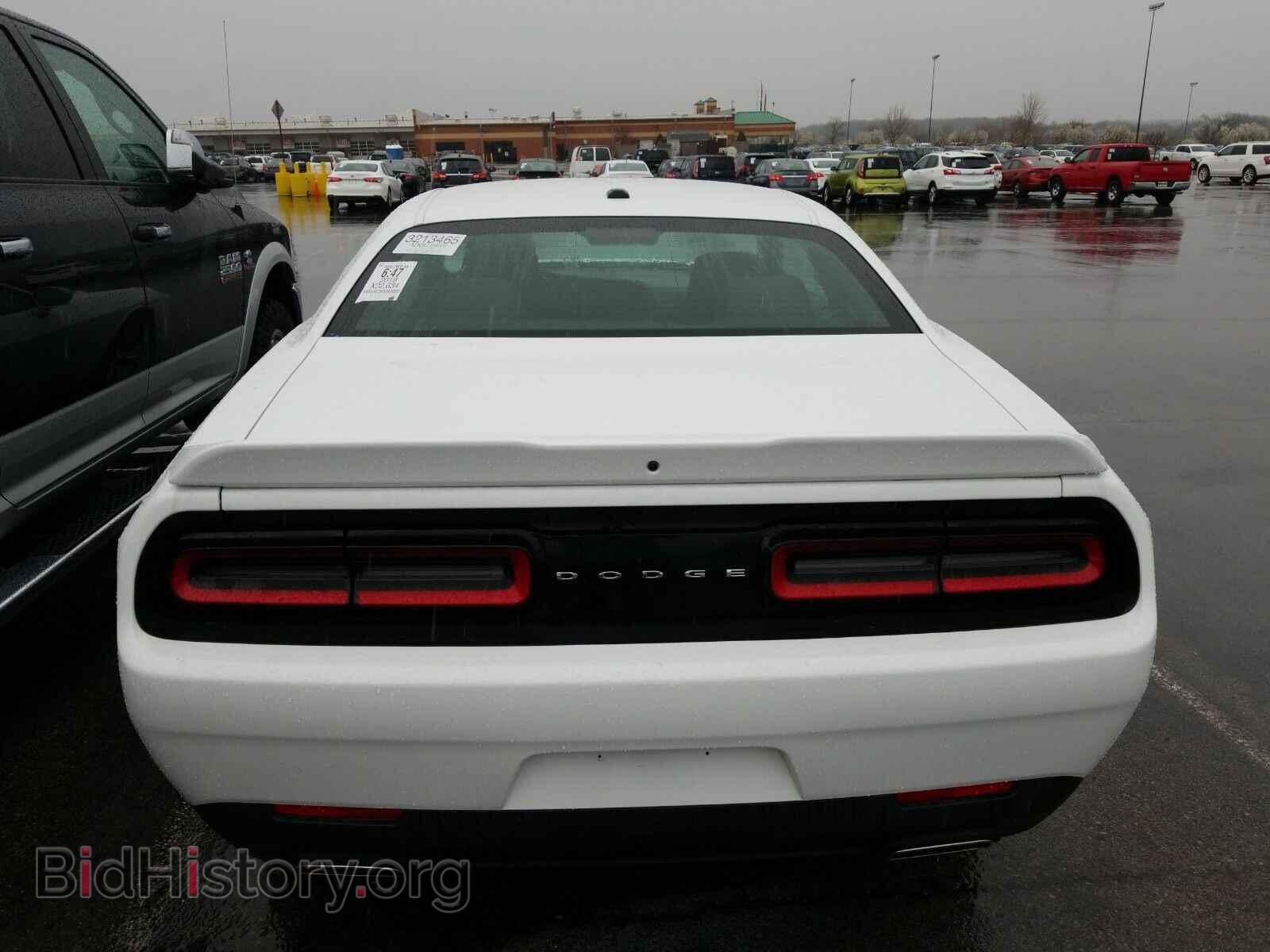2019 Dodge Challenger - VIN: 2C3CDZAG9KH561544 - Фото 5