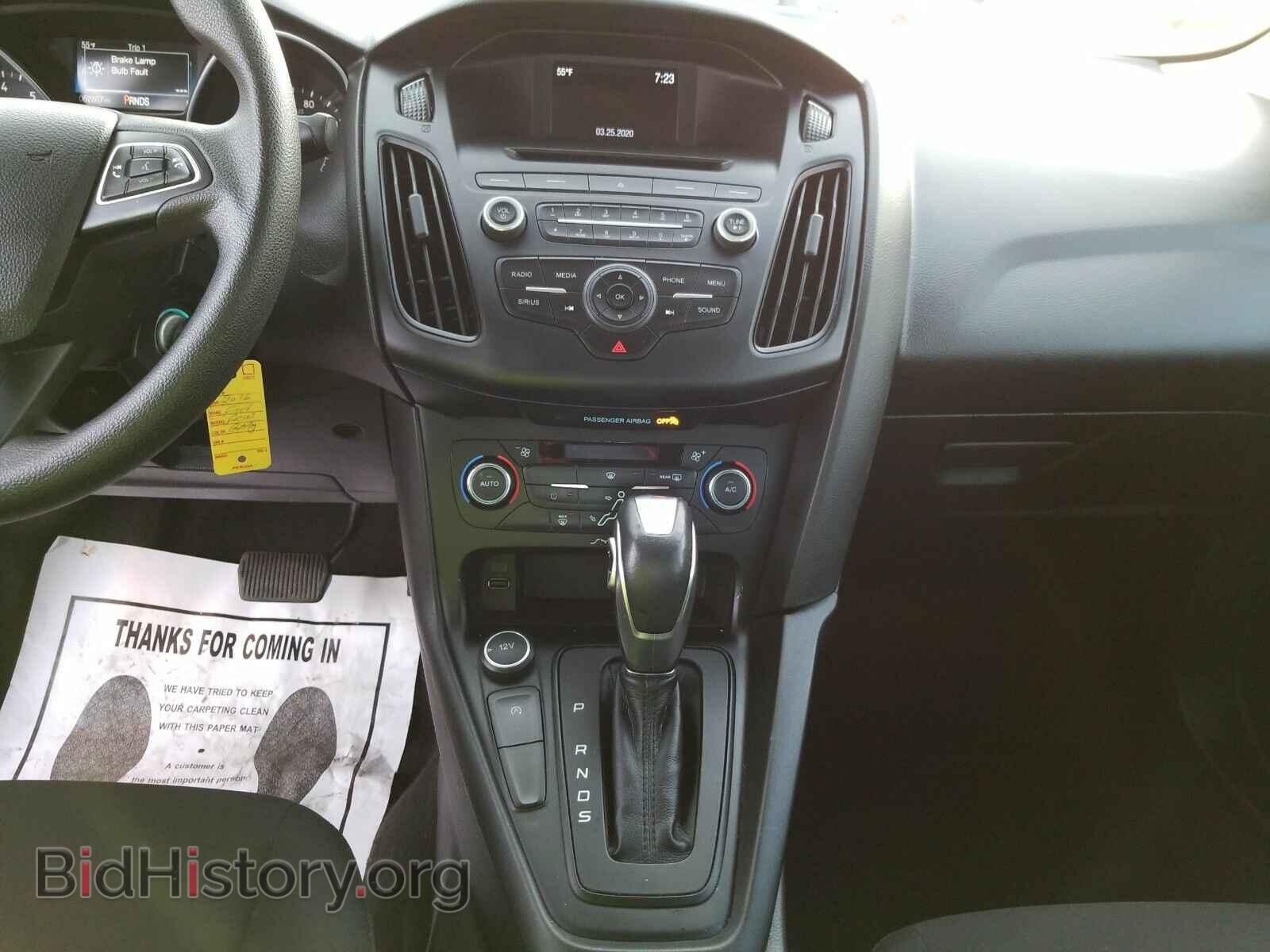 2016 Ford Focus - VIN: 1FADP3FE2GL329024 - Фото 4