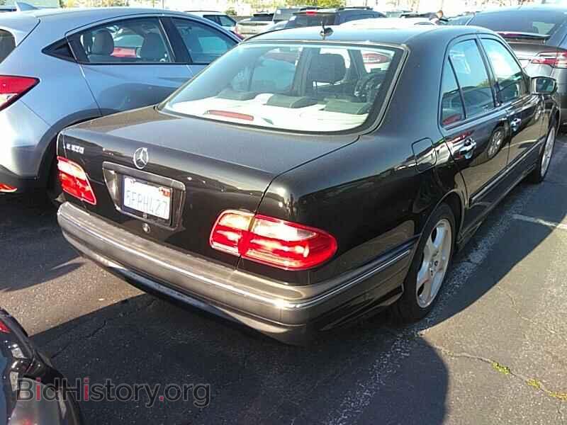 2001 Mercedes-Benz E-Class - VIN: WDBJF65J61B210923 - Фото 2