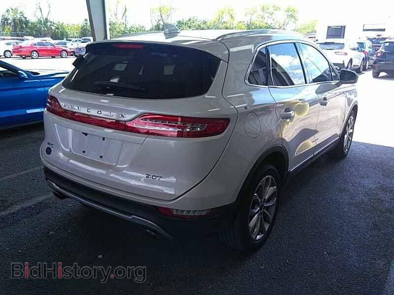 2017 Lincoln MKC - VIN: 5LMCJ2C96HUL49564 - Фото 2