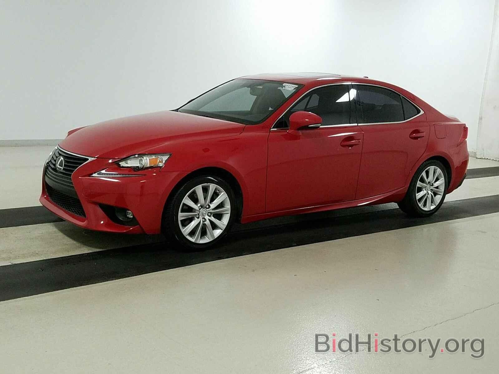 Photo JTHBA1D26G5017050 - Lexus IS 200t 2016