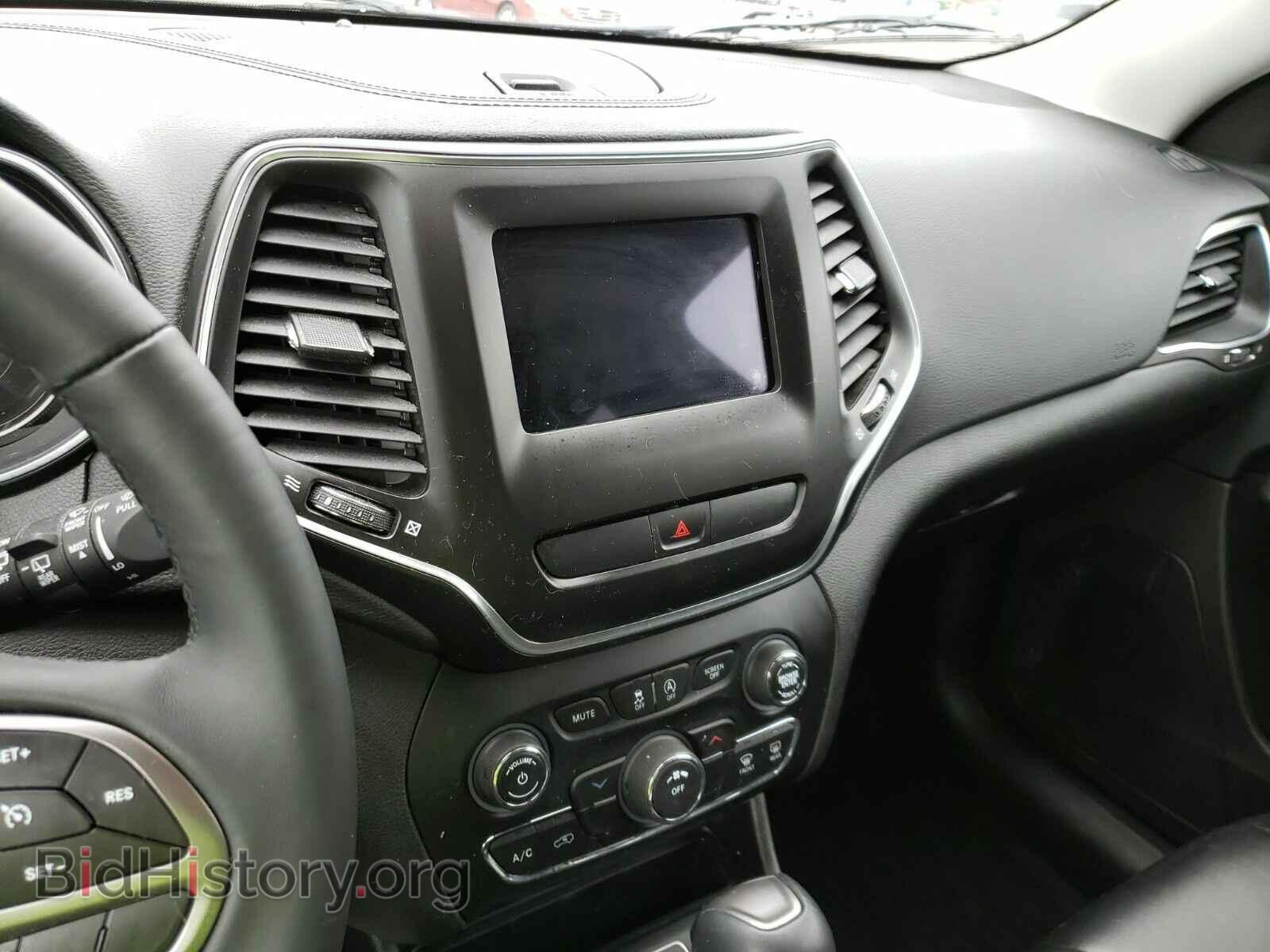 2019 Jeep Cherokee - VIN: 1C4PJMLB6KD177647 - Фото 4