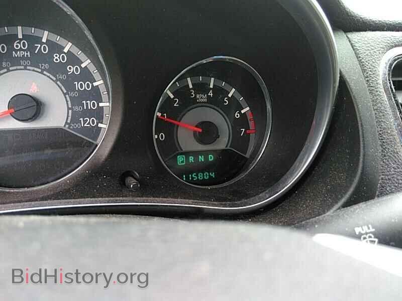 2013 Chrysler 200 - VIN: 1C3CCBBB4DN765501 - Фото 5