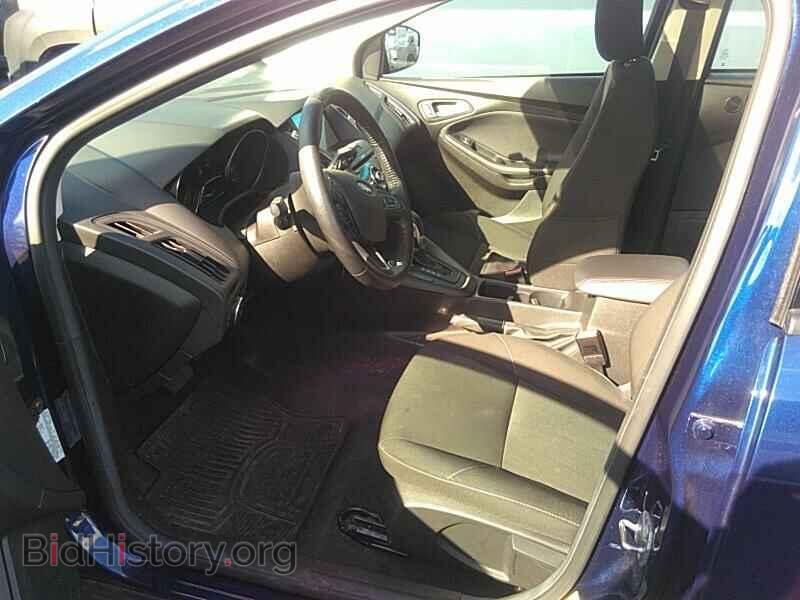 2017 Ford Focus - VIN: 1FADP3M20HL212245 - Фото 3