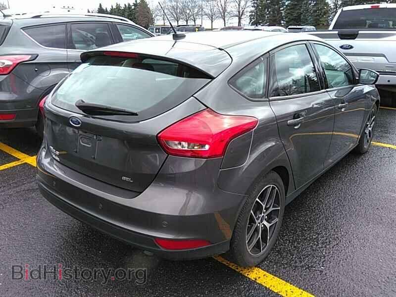 2017 Ford Focus - VIN: 1FADP3M28HL201025 - Фото 2