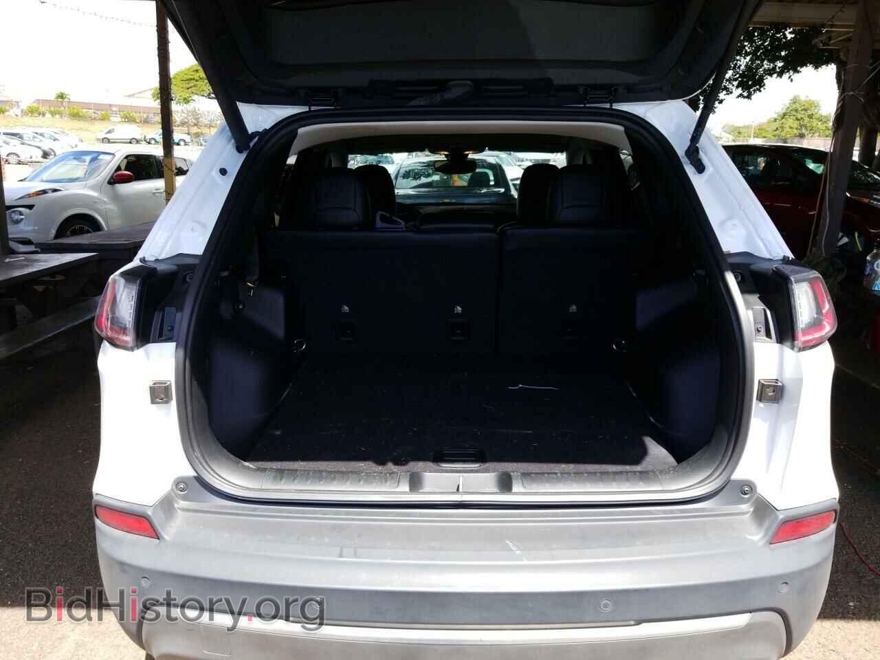 2019 Jeep Cherokee - VIN: 1C4PJLDB9KD325668 - Фото 7