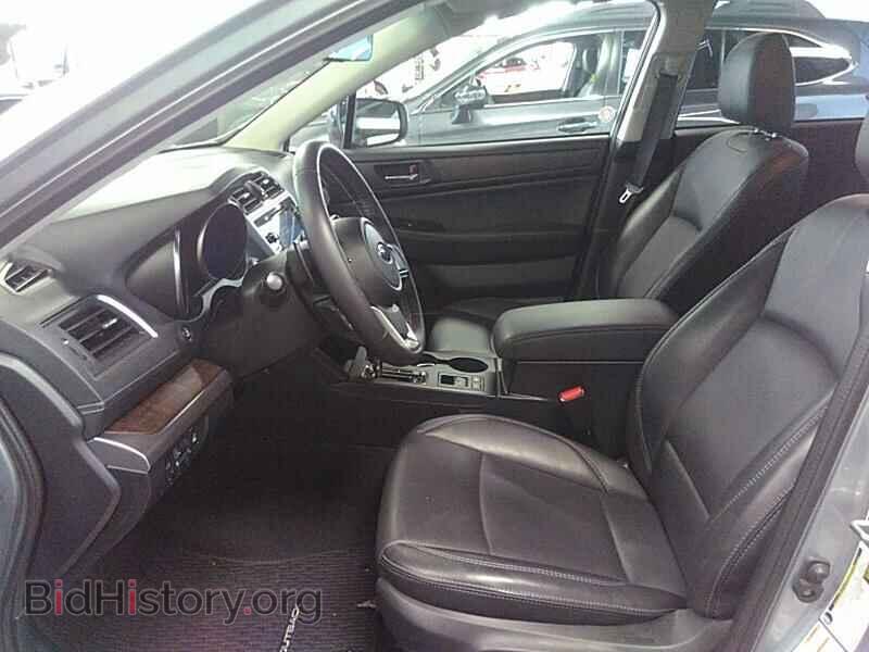 2019 Subaru Outback - VIN: 4S4BSANC3K3381948 - Фото 3