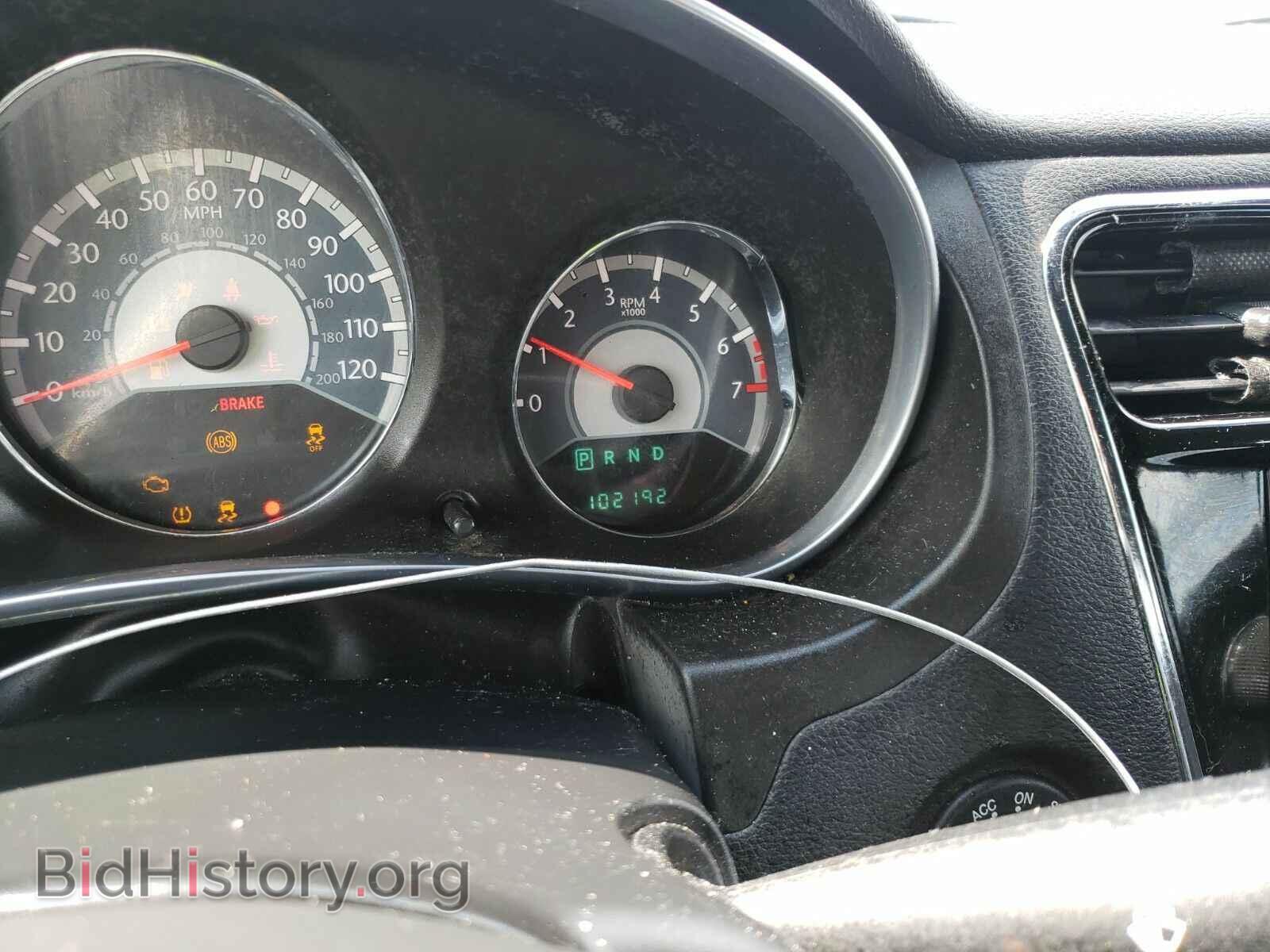 2014 Chrysler 200 - VIN: 1C3CCBAG7EN171368 - Фото 5