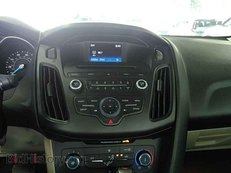 2015 Ford Focus - VIN: 1FADP3F25FL304266 - Фото 4