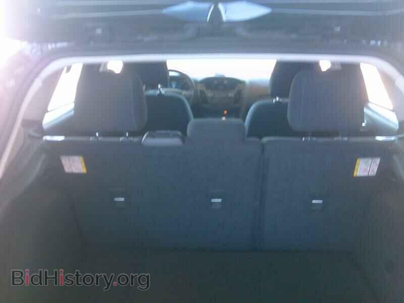 2016 Ford Focus - VIN: 1FADP3K2XGL338050 - Фото 7