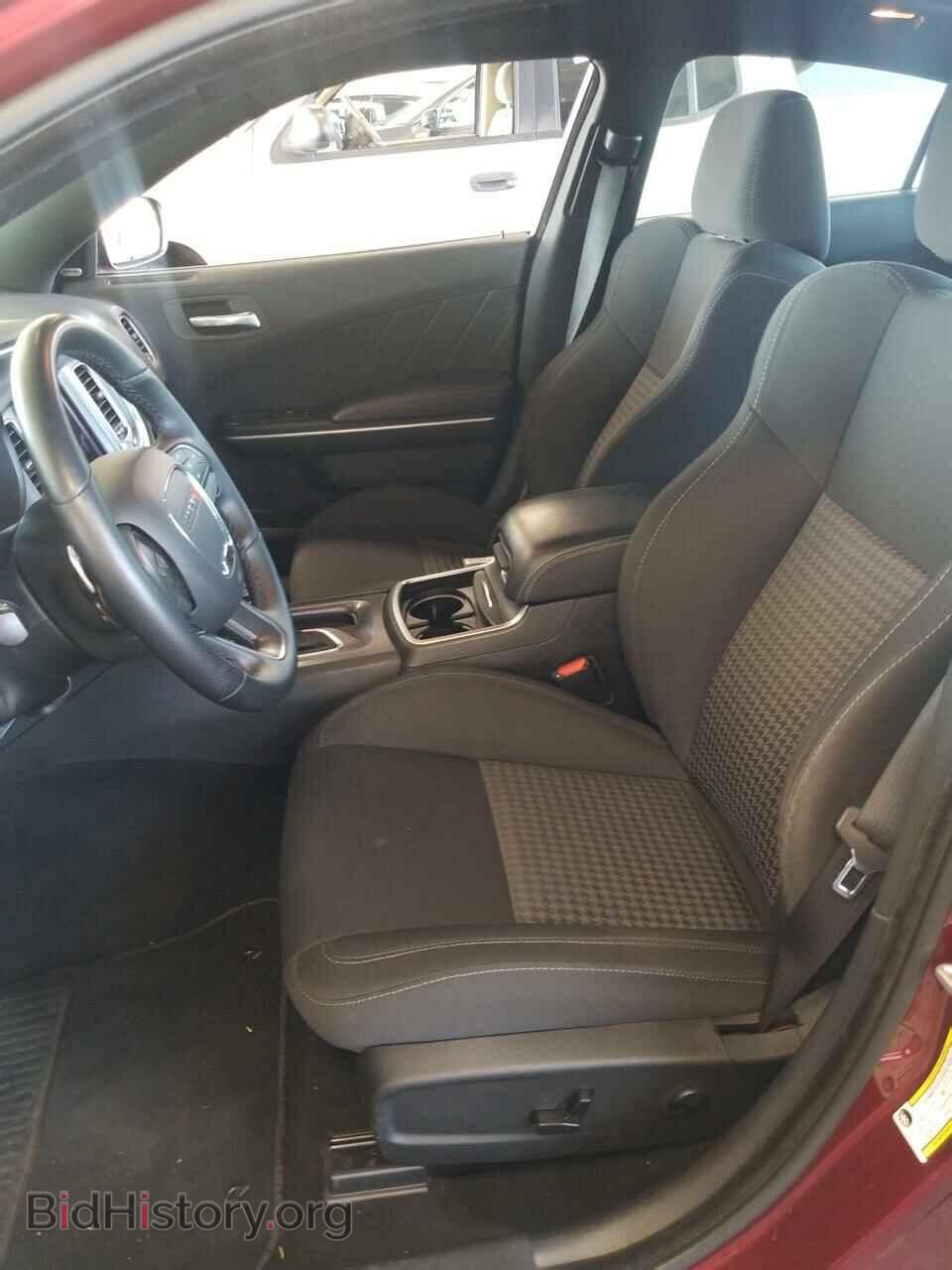 2019 Dodge Charger - VIN: 2C3CDXHG8KH567099 - Фото 3