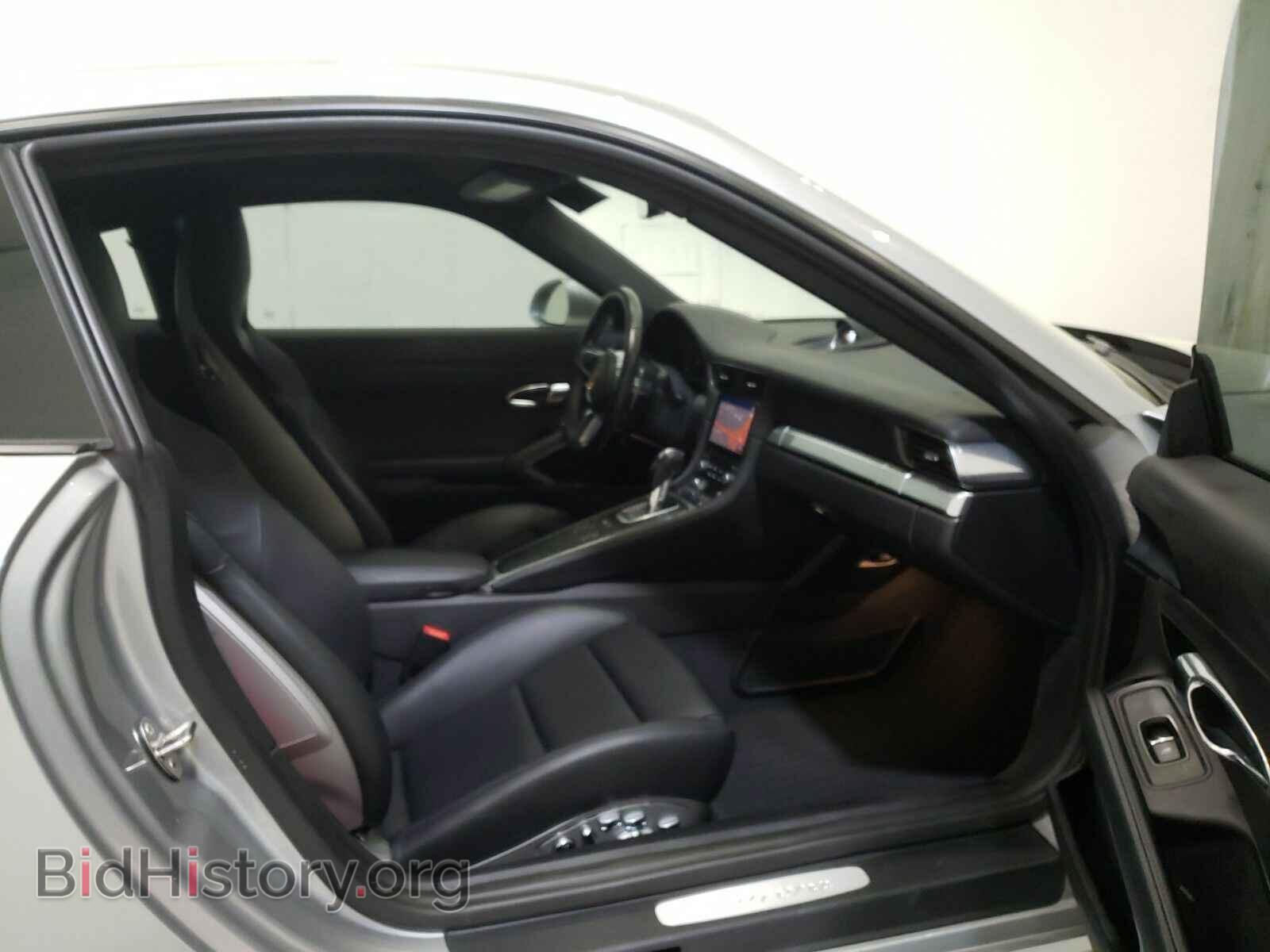 2018 Porsche 911 - VIN: WP0AA2A96JS105612 - Фото 8