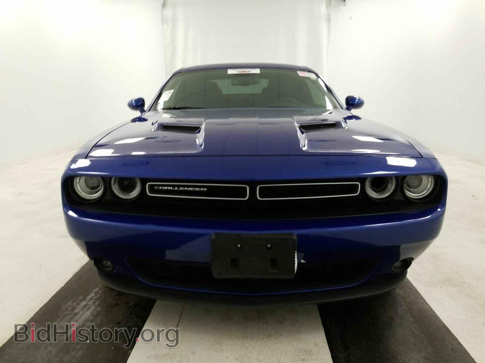 2018 Dodge Challenger - VIN: 2C3CDZAG3JH229548 - Фото 2