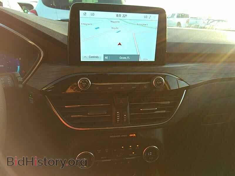 2020 Ford Escape - VIN: 1FMCU9J95LUA58584 - Фото 4