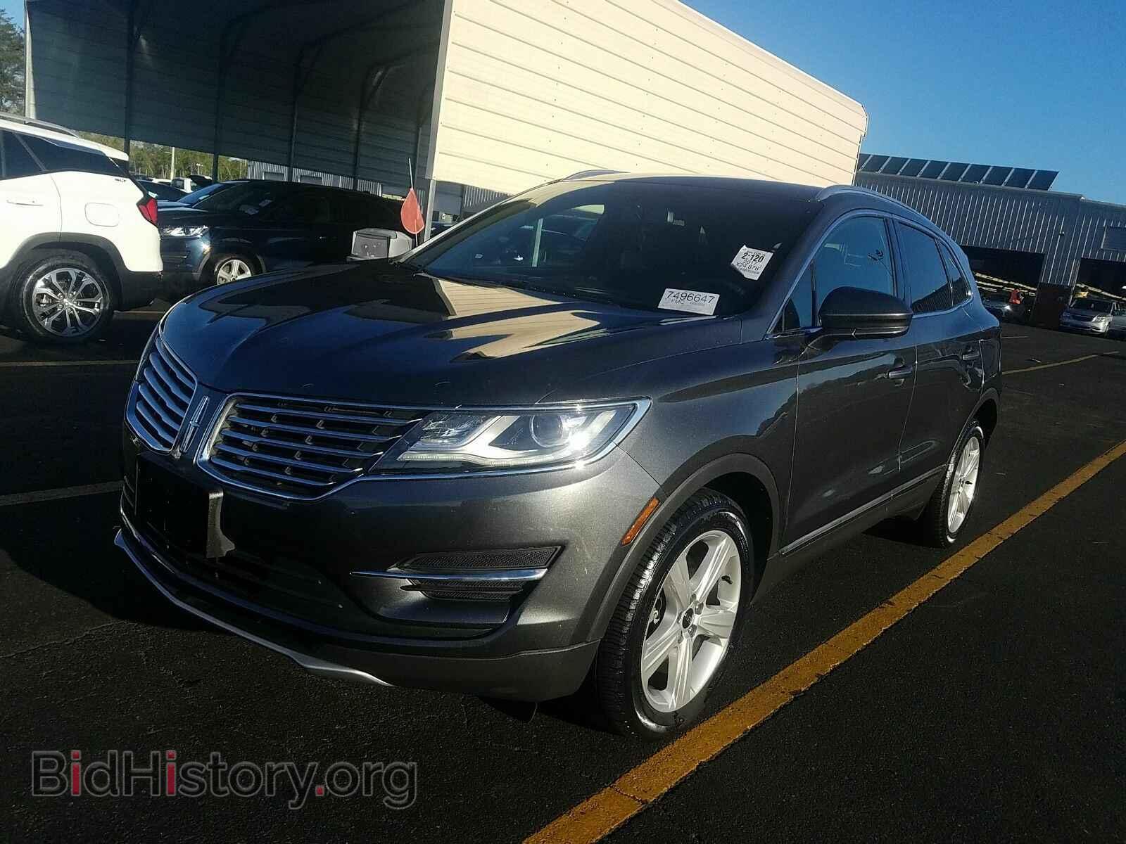 Фотография 5LMCJ1C98HUL40357 - Lincoln MKC 2017