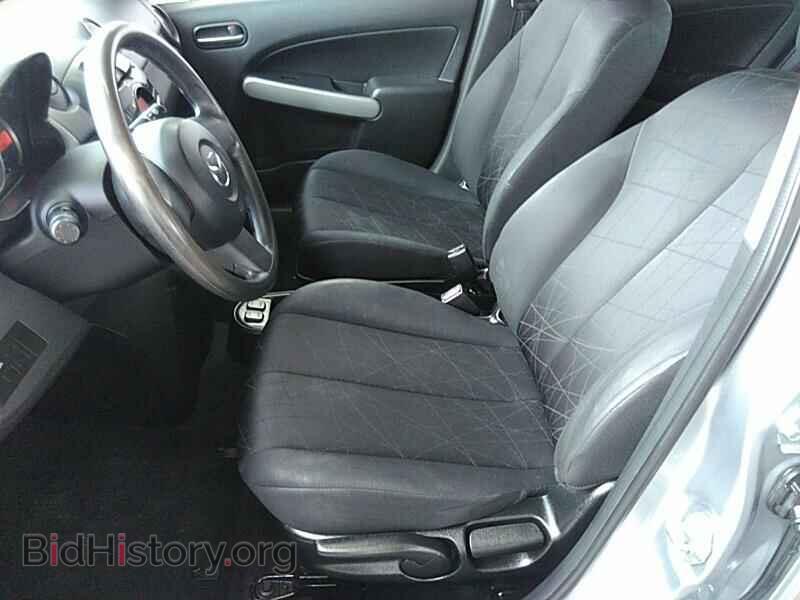 2012 Mazda Mazda2 - VIN: JM1DE1KY0C0151016 - Фото 3