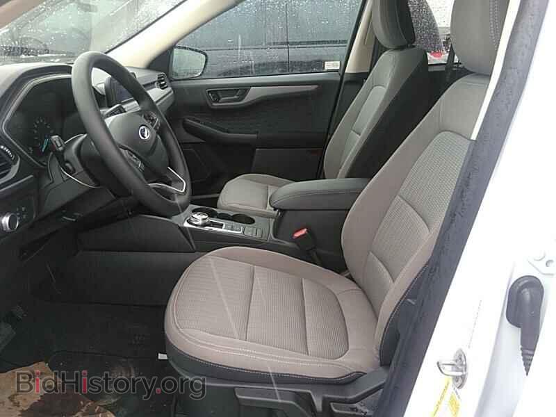 2020 Ford Escape - VIN: 1FMCU9F67LUA01429 - Фото 3