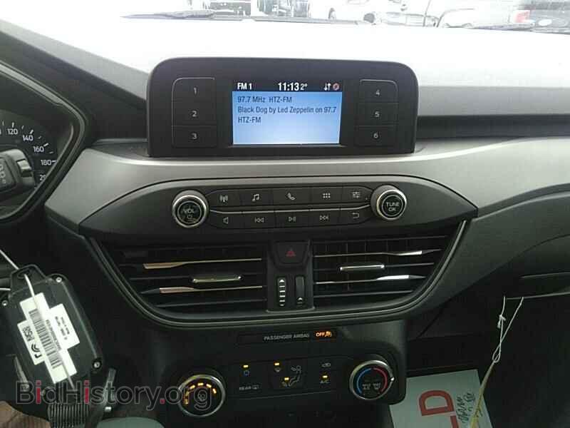 2020 Ford Escape - VIN: 1FMCU9F67LUA01429 - Фото 4