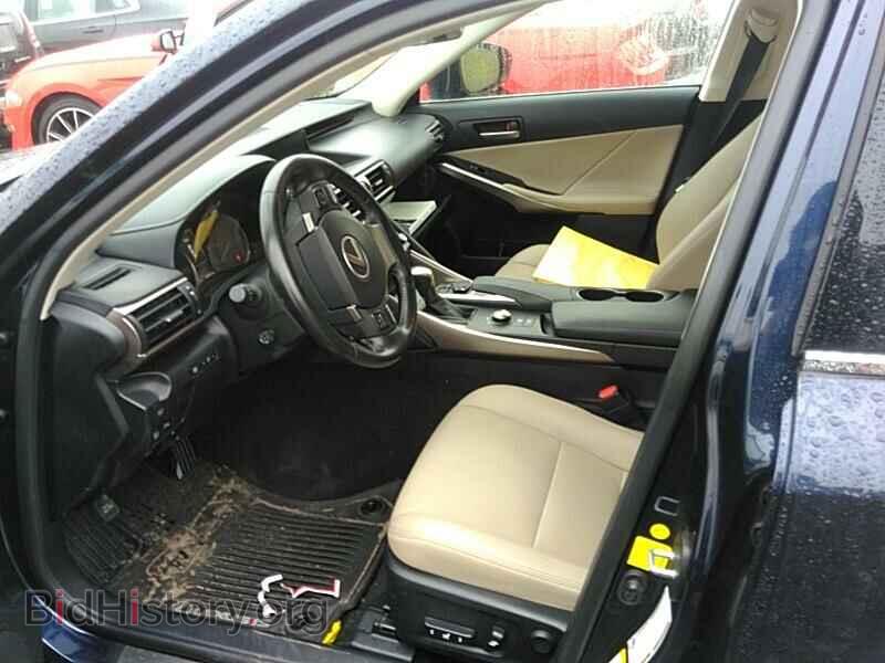 2017 Lexus IS - VIN: JTHCM1D29H5022465 - Фото 3