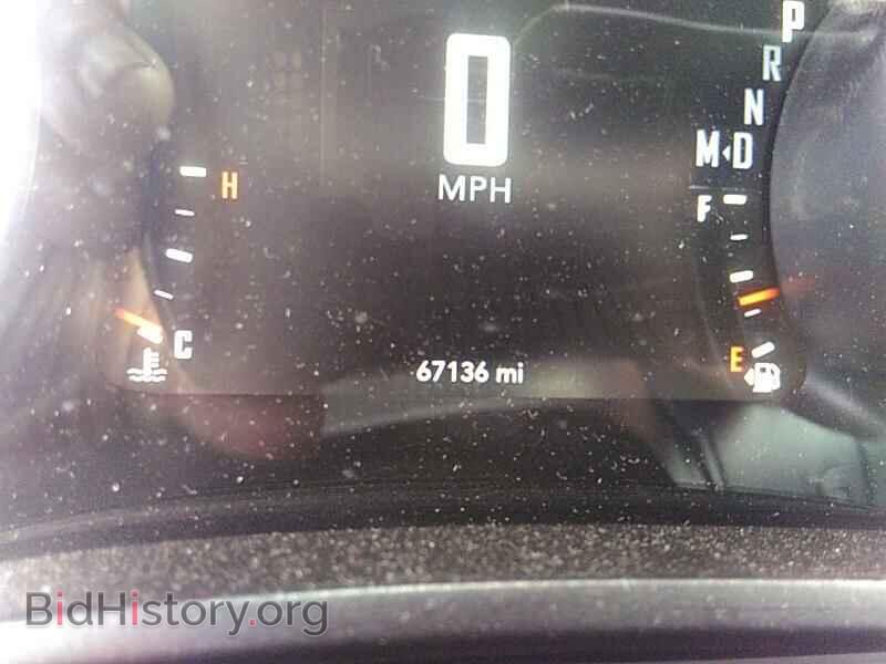 2016 Dodge Challenger - VIN: 2C3CDZAG1GH107697 - Photo 5