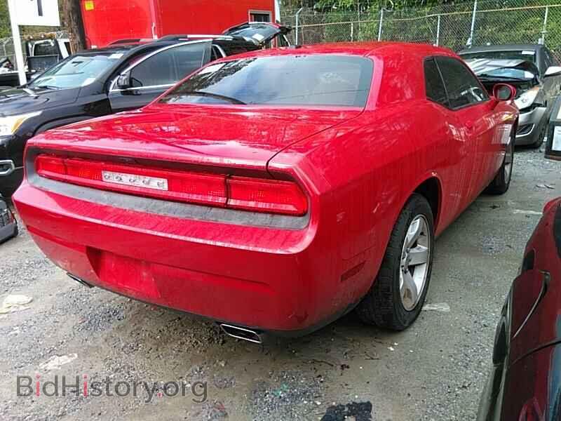 2011 Dodge Challenger - VIN: 2B3CJ4DG8BH542889 - Photo 2