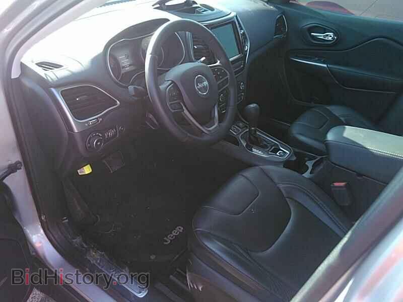 2019 Jeep Cherokee - VIN: 1C4PJLDB7KD233099 - Фото 3