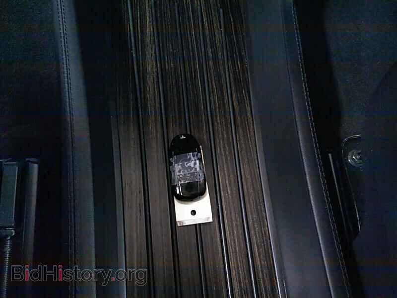 2013 Tesla Model S - VIN: 5YJSA1DP5DFP19657 - Photo 8