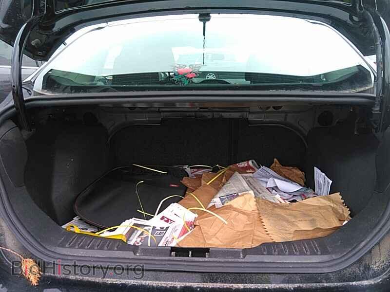 2018 Ford Focus - VIN: 1FADP3E26JL287956 - Фото 7