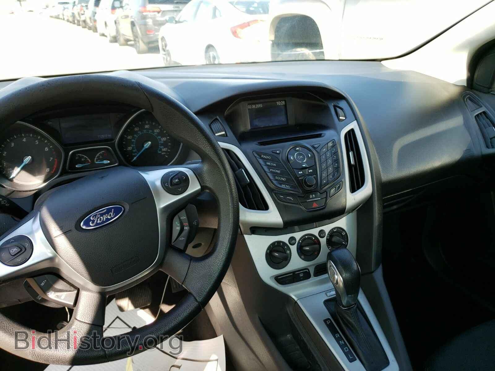 2013 Ford Focus - VIN: 1FADP3F23DL355133 - Фото 4
