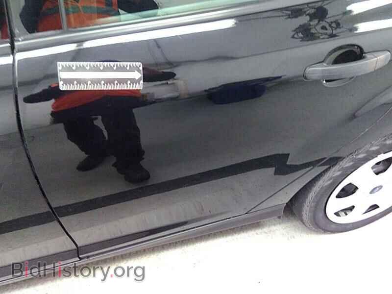 2017 Ford Focus - VIN: 1FADP3E29HL253312 - Photo 9