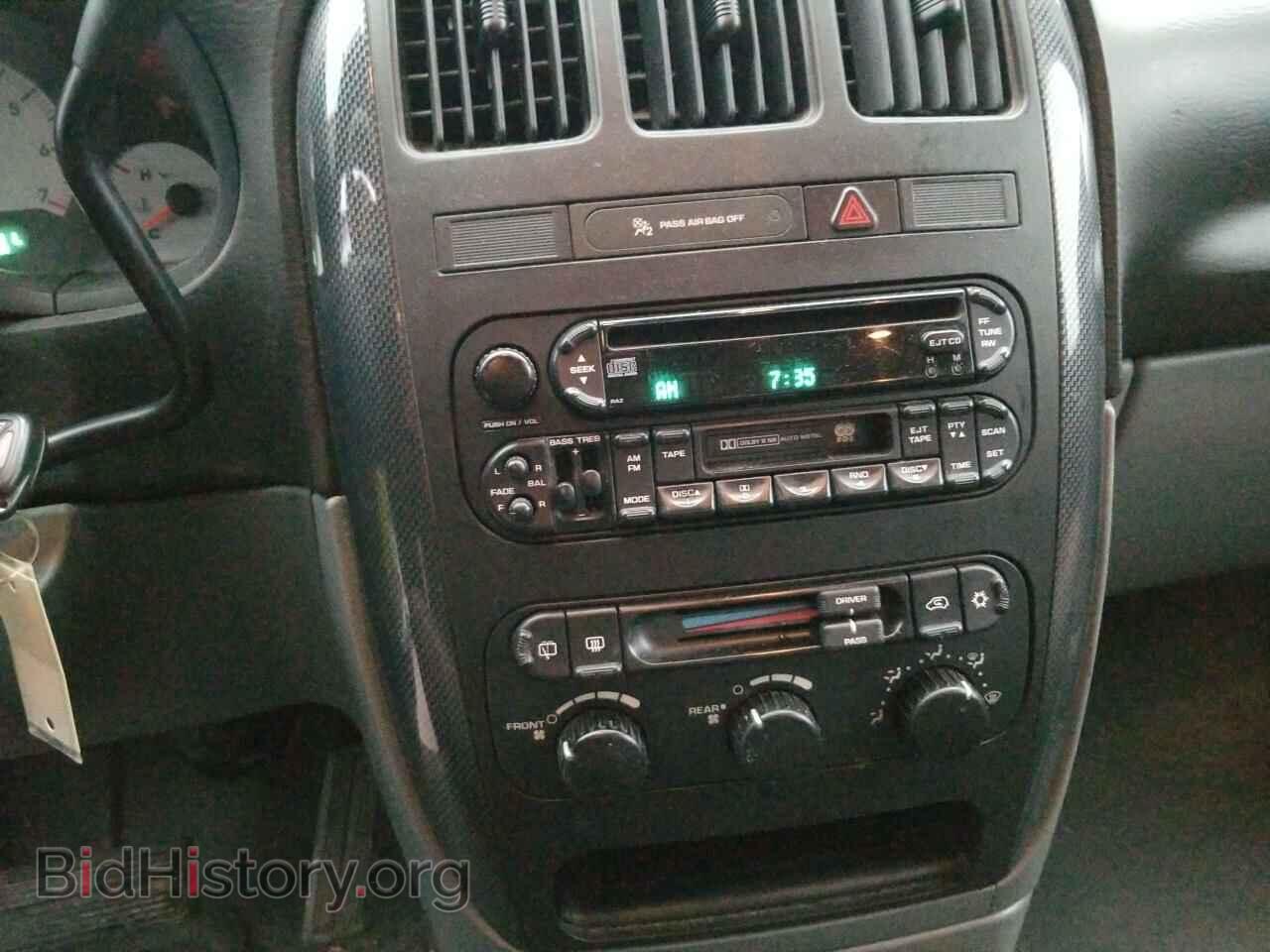2005 Dodge Caravan - VIN: 2D4GP44L05R540146 - Фото 4