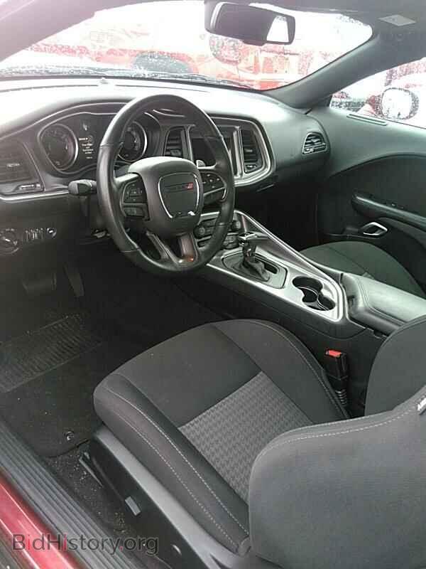 2019 Dodge Challenger - VIN: 2C3CDZBT2KH654787 - Фото 3