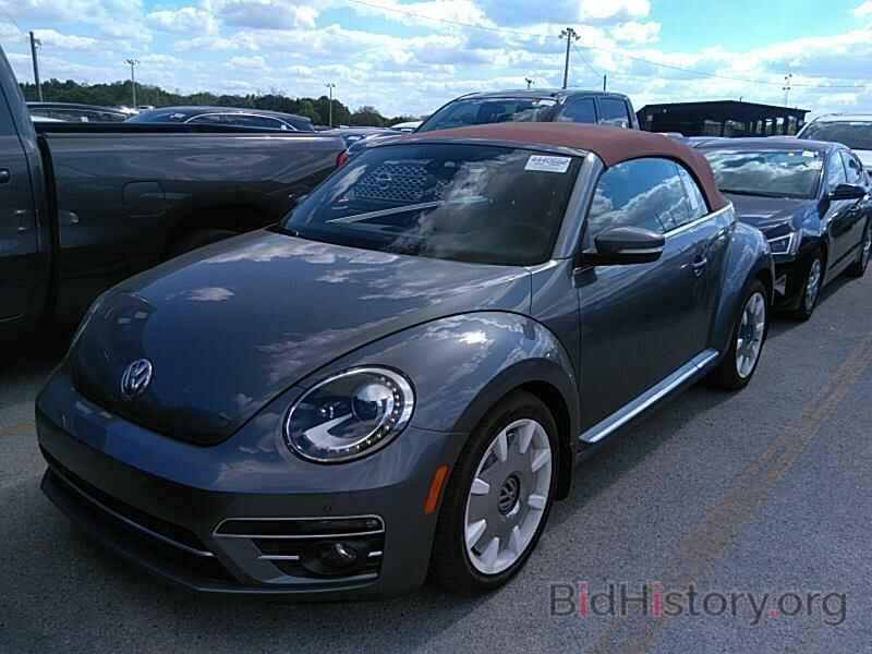 Photo 3VW5DAAT3KM500563 - Volkswagen Beetle Convertible 2019