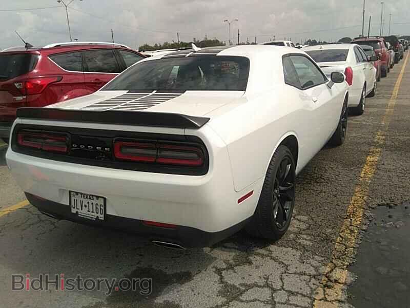 2017 Dodge Challenger - VIN: 2C3CDZAGXHH502236 - Фото 2
