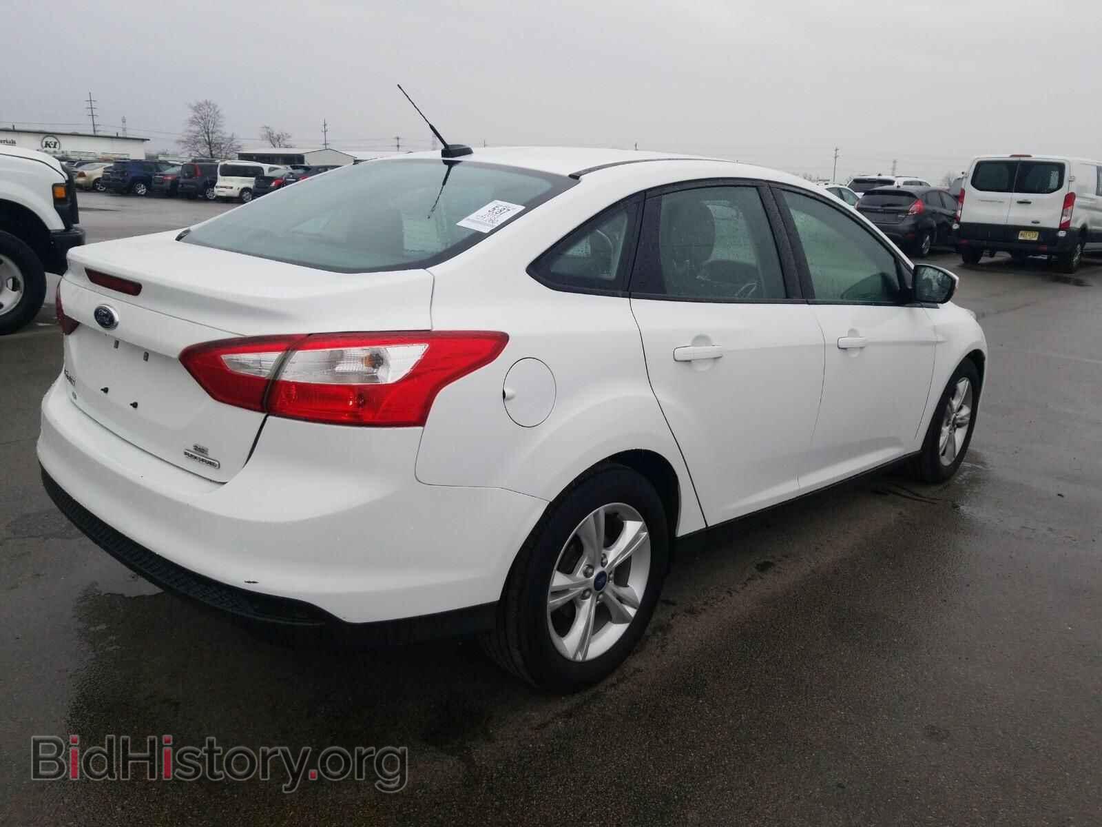 2013 Ford Focus - VIN: 1FADP3F26DL156979 - Photo 2
