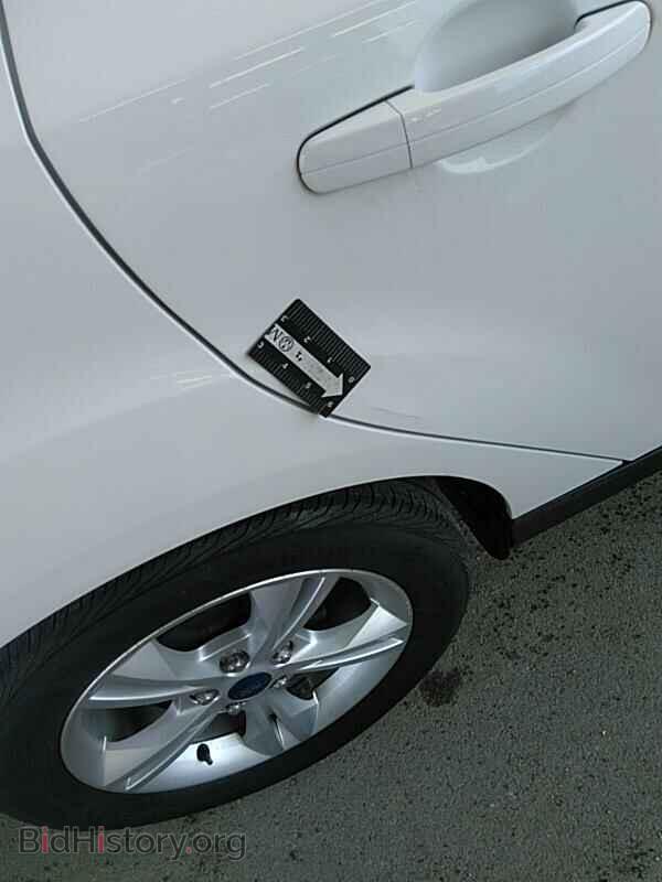 2013 Ford Focus - VIN: 1FADP3F26DL156979 - Photo 8