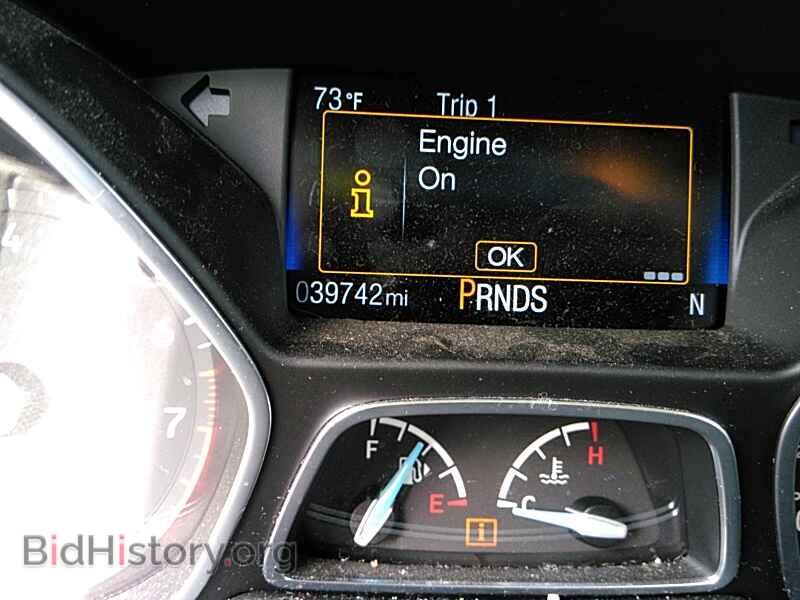 2017 Ford Focus - VIN: 1FADP3FE1HL292517 - Фото 5