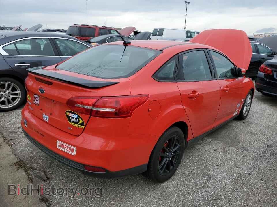 2015 Ford Focus - VIN: 1FADP3F25FL228323 - Фото 2