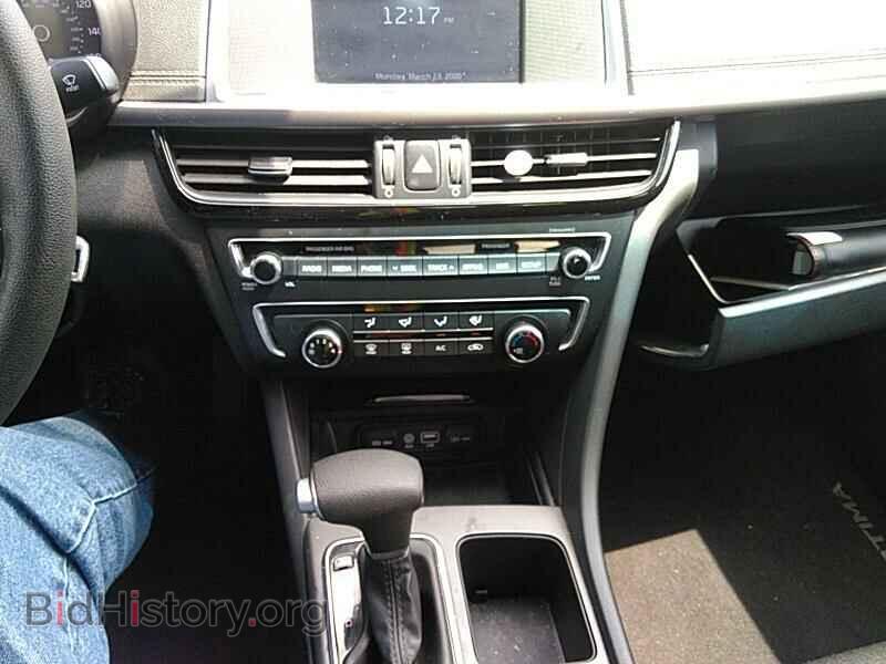 2017 Kia Optima - VIN: 5XXGT4L39HG172301 - Фото 4