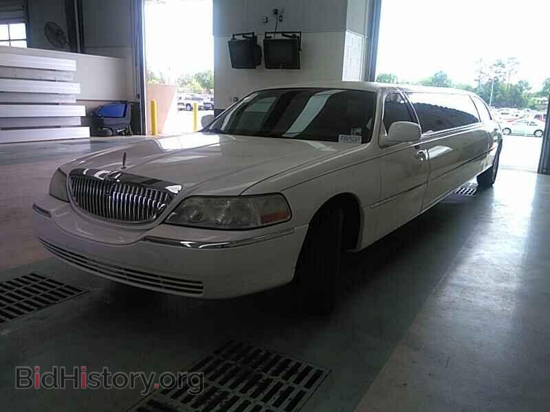 Photo 1L1FM88W77Y632251 - Lincoln Town Car 2007