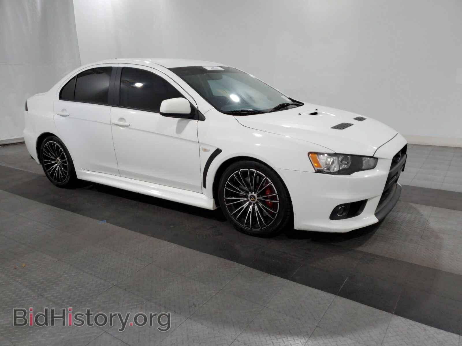 2014 Mitsubishi Lancer Evolution - VIN: JA32W5FV8EU024570 - Фото 3