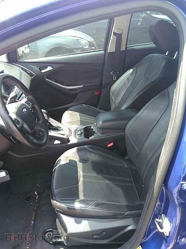 2013 Ford Focus - VIN: 1FADP3N24DL379345 - Фото 3