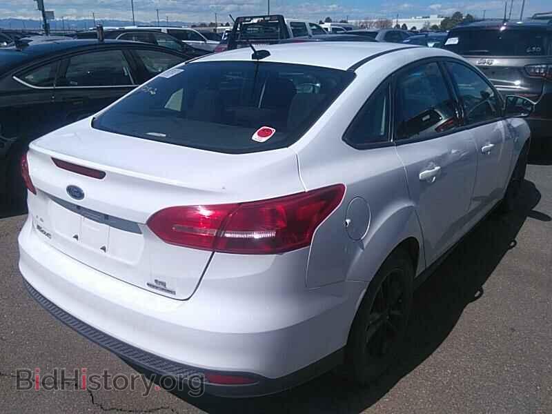 2016 Ford Focus - VIN: 1FADP3F2XGL283576 - Фото 2