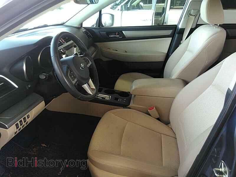 2017 Subaru Outback - VIN: 4S4BSAFC6H3334324 - Фото 3