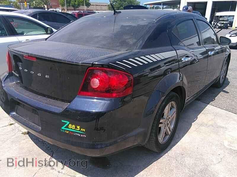 2011 Dodge Avenger - VIN: 1B3BD1FB4BN542317 - Фото 2