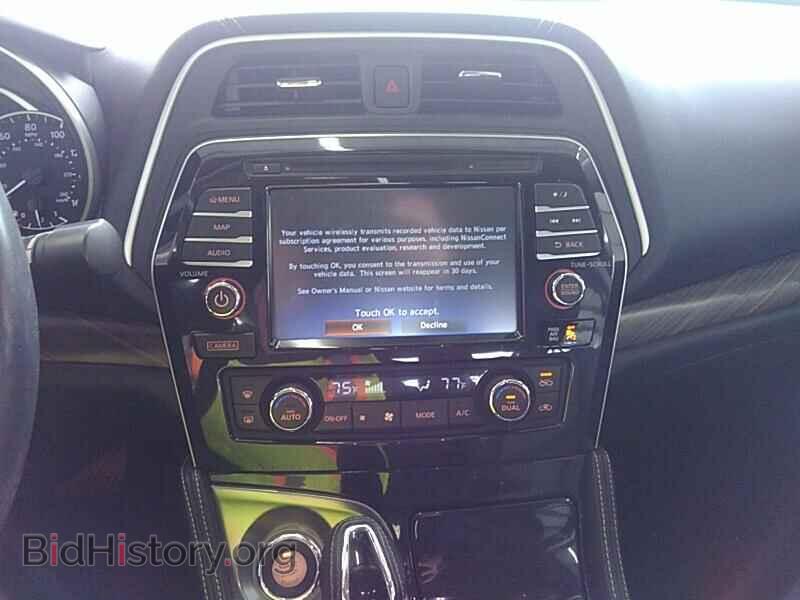 2017 Nissan Maxima - VIN: 1N4AA6AP1HC403842 - Photo 4