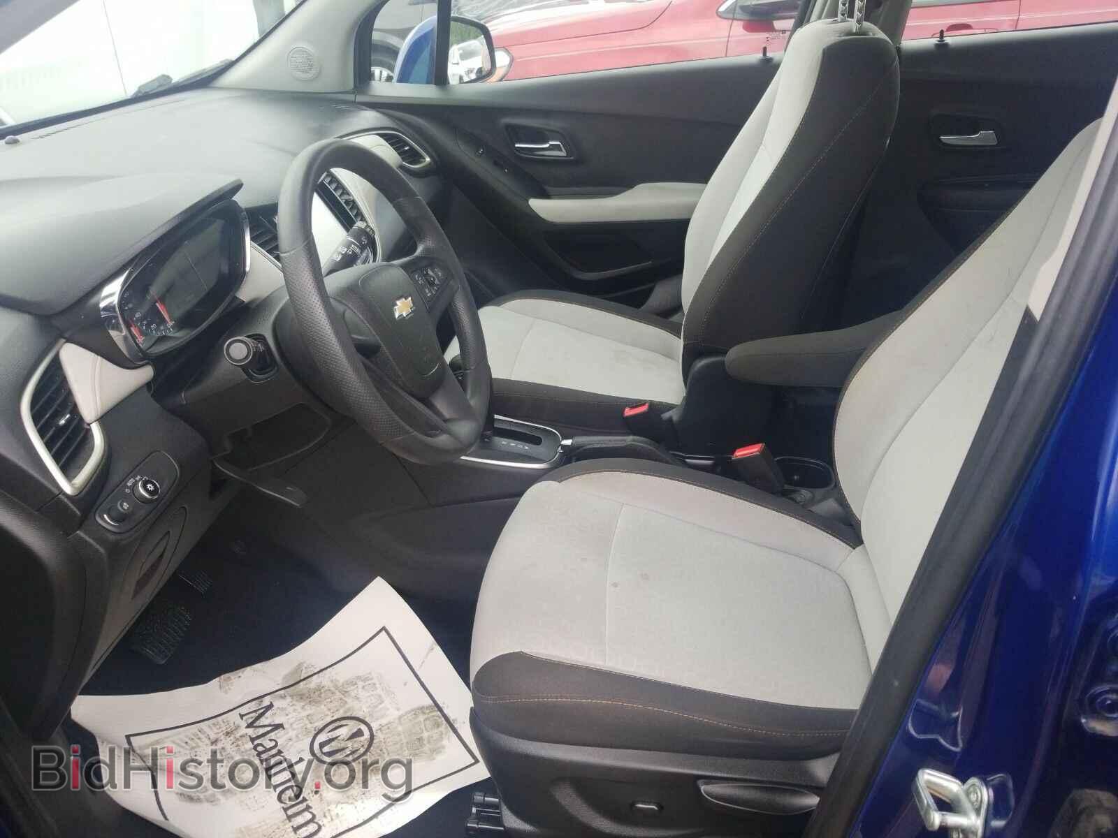 2017 Chevrolet Trax - VIN: 3GNCJKSB3HL213826 - Фото 3