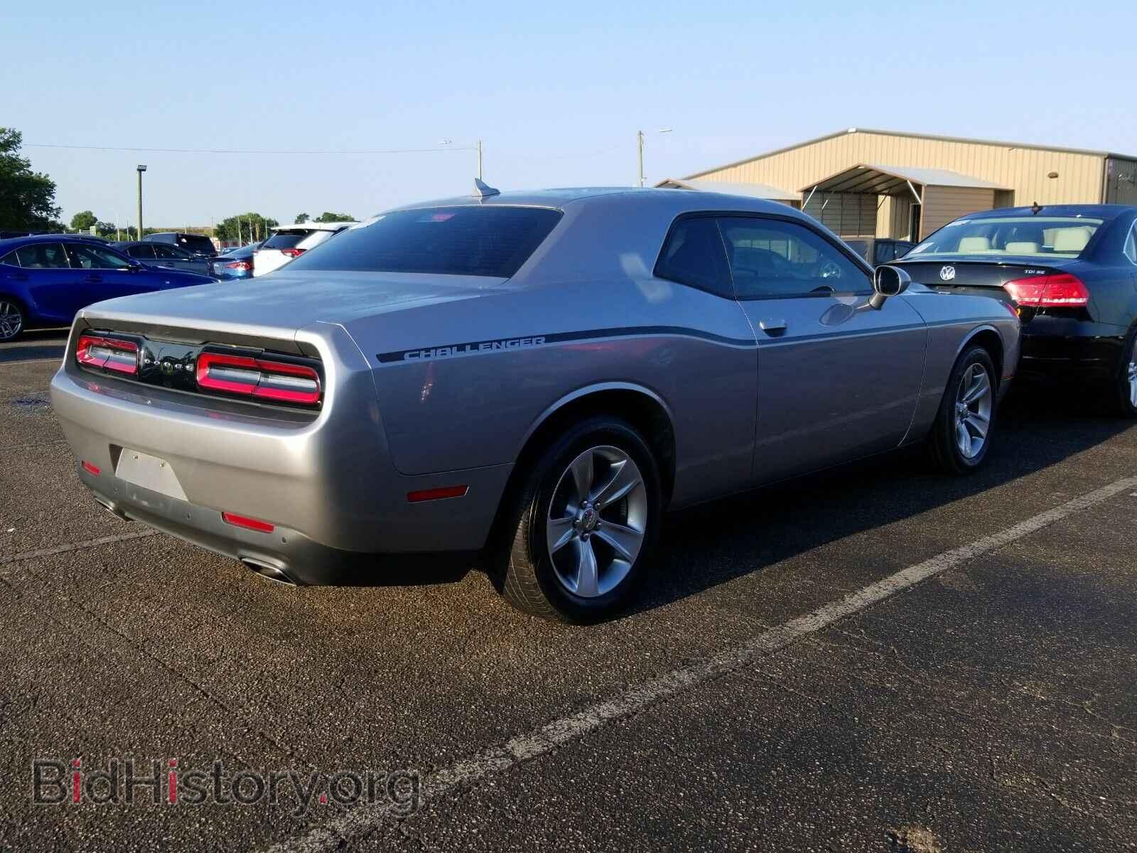 2016 Dodge Challenger - VIN: 2C3CDZAGXGH323399 - Фото 2
