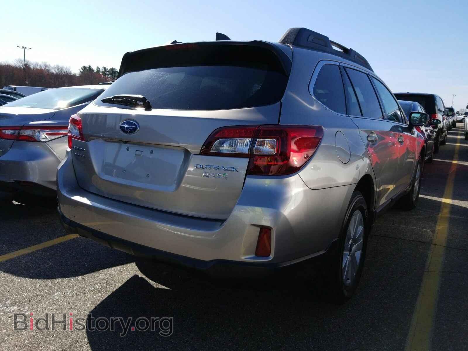 2017 Subaru Outback - VIN: 4S4BSAFCXH3393554 - Фото 2